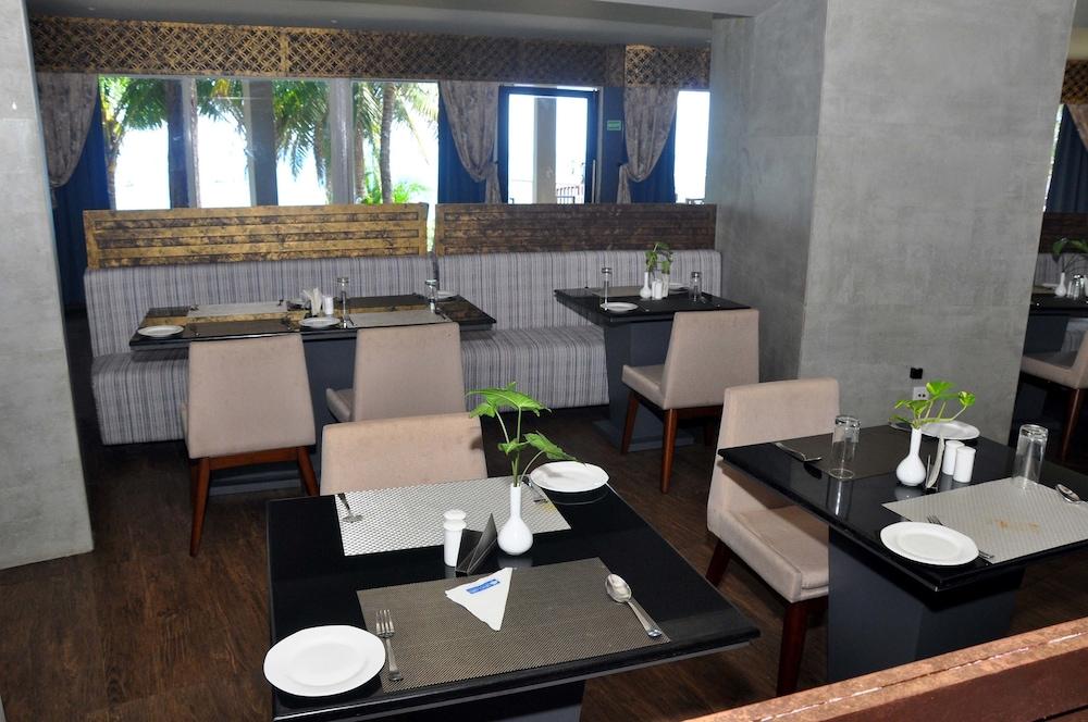 Hotel Sinclairs Bayview Port Blair Exterior foto