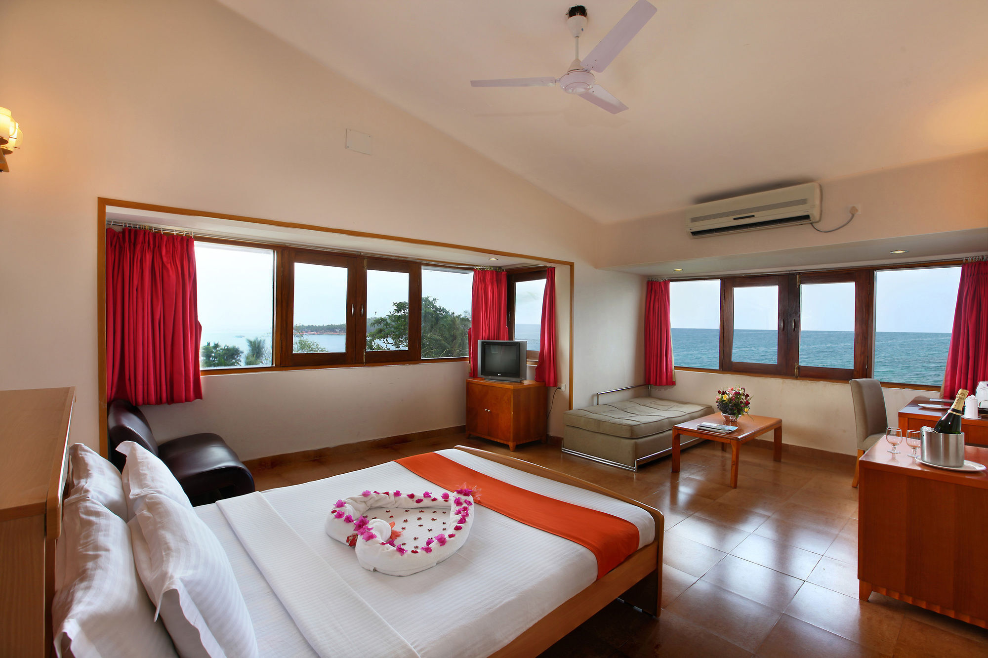 Hotel Sinclairs Bayview Port Blair Exterior foto